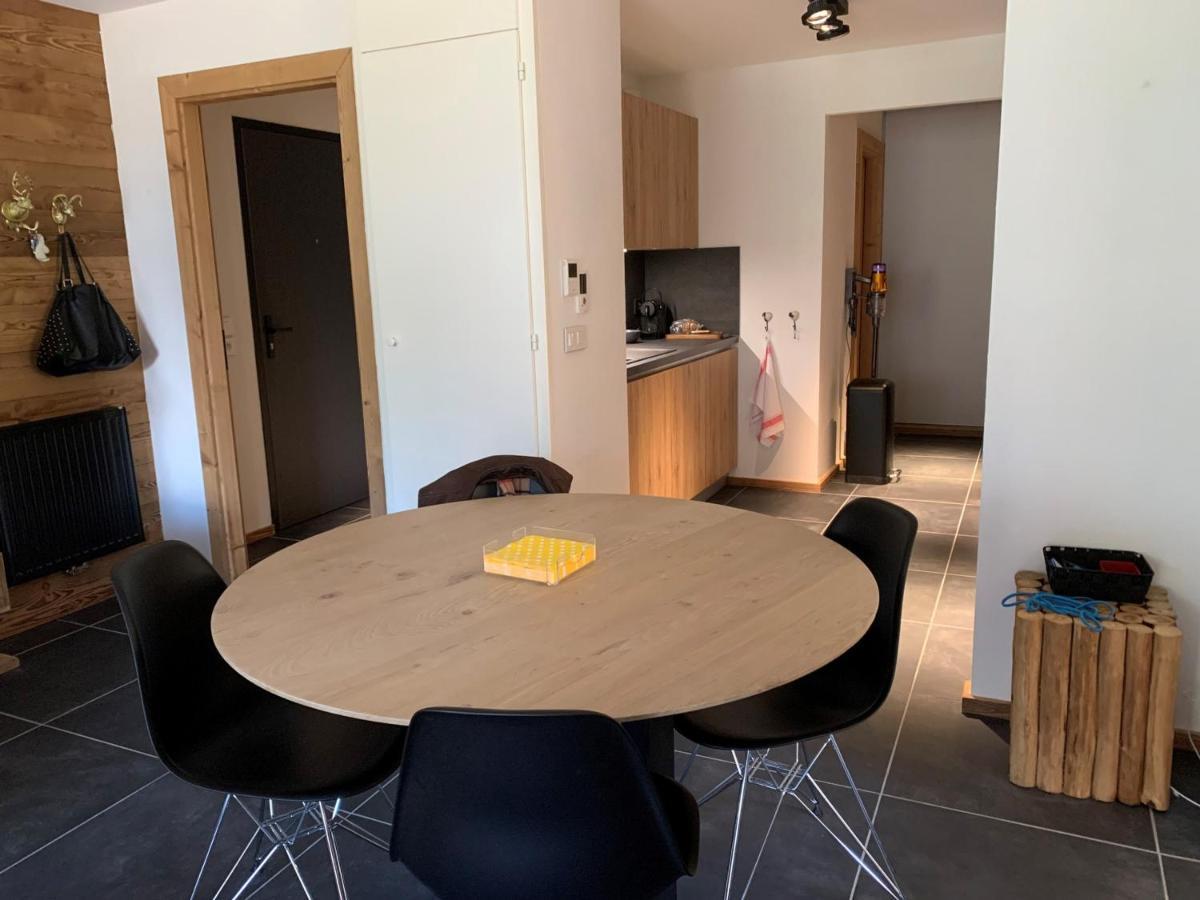 Appartement 6 Pers Avec Balcons, Garage Et Local A Ski - Fr-1-198-238 Chatel Exterior photo